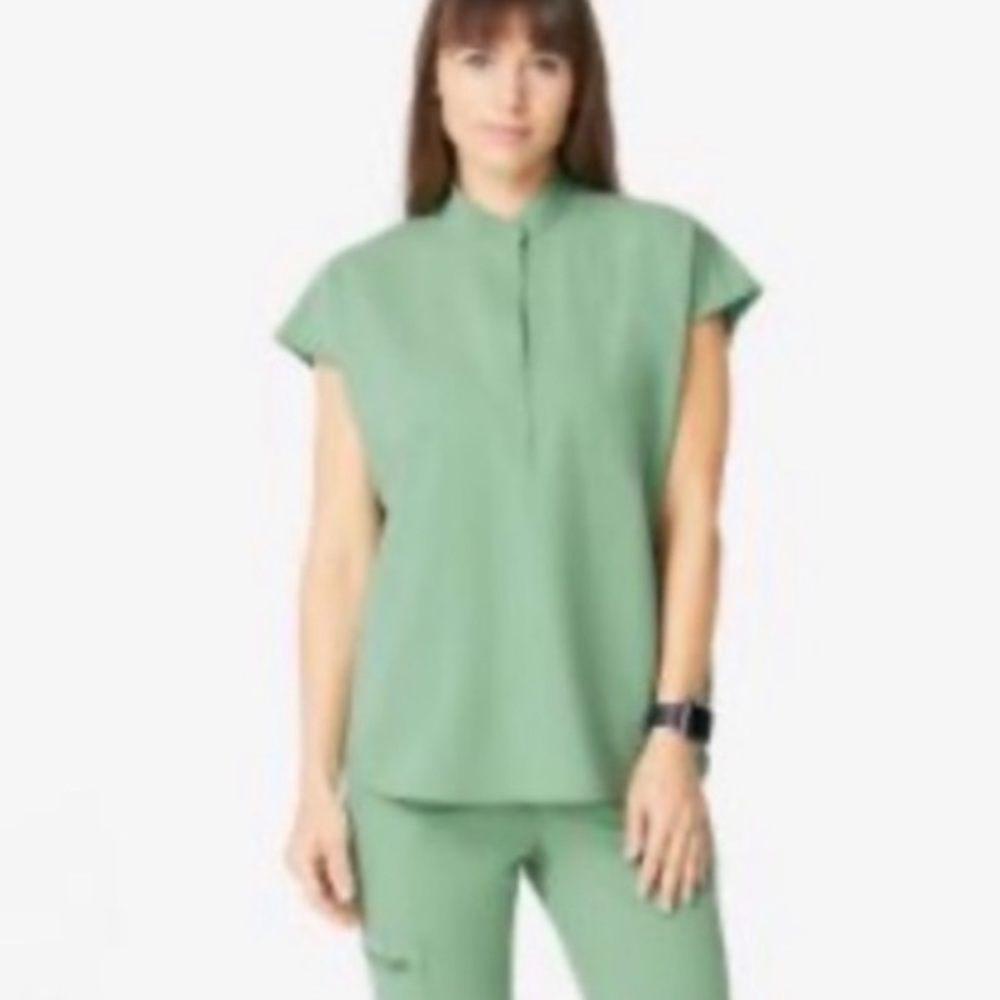 Figs scrubs Jade limited edition color Rafaela top size S